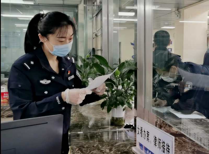 奔跑吧！青警